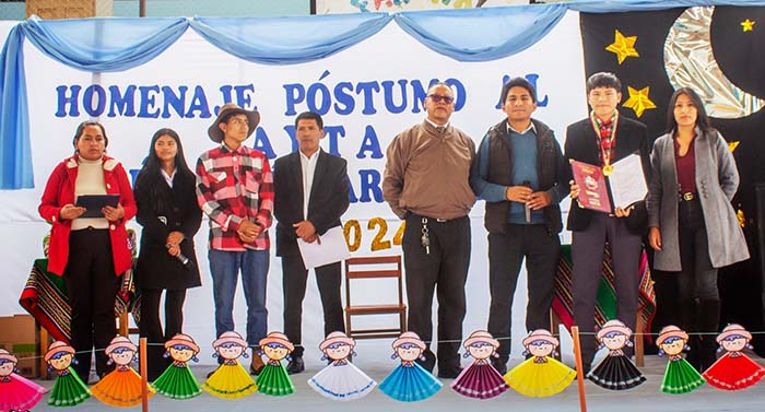 Municipalidad Provincial de Grau reconoce a dos estudiantes que devolvieron S/ 6,000 a comerciante